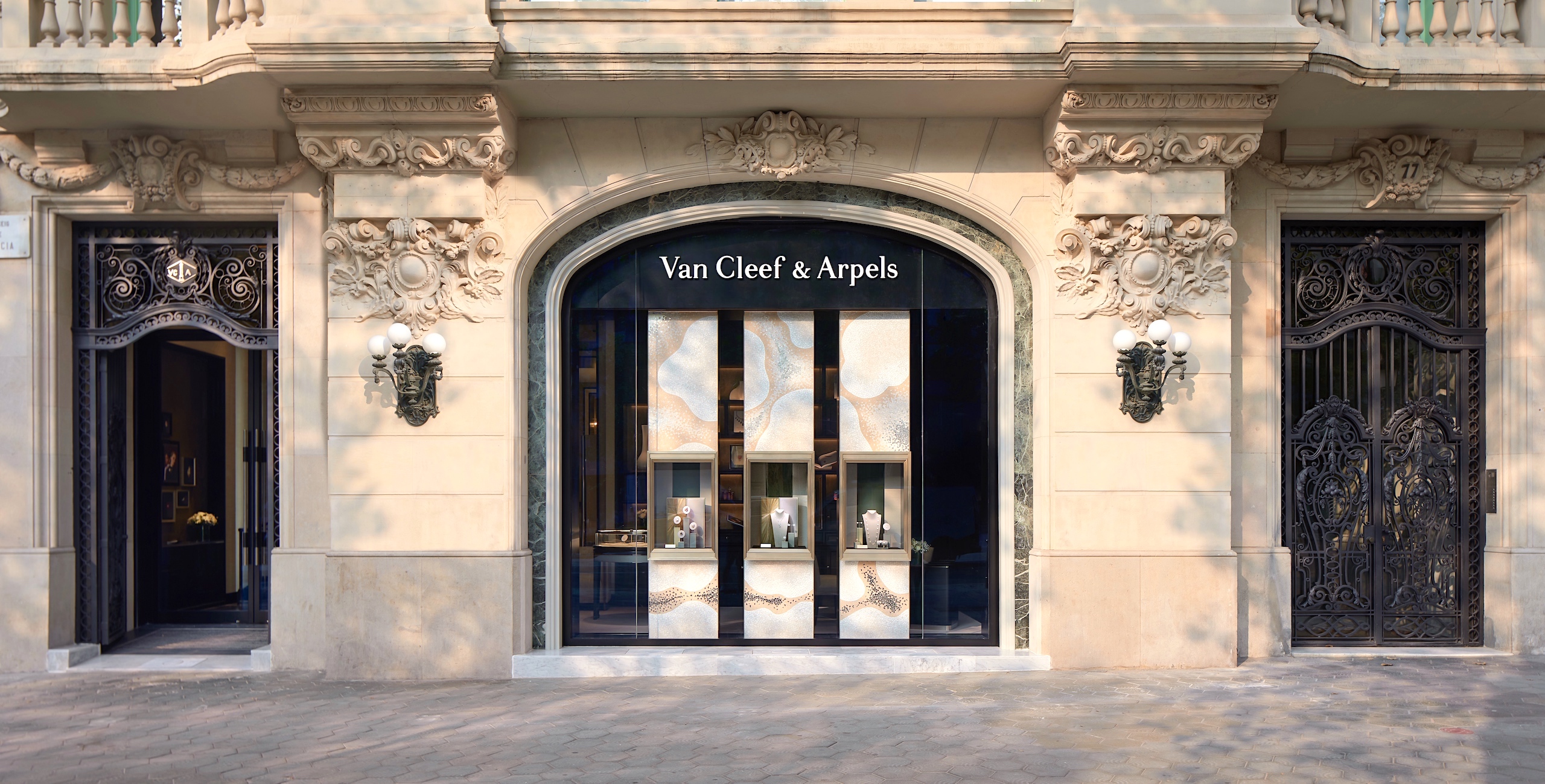 Boutique de Van Cleef & Arpels en Barcelona - cover
